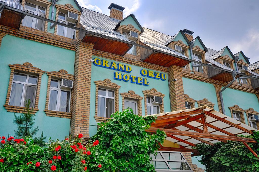 Grand Orzu Hotel Ташкент Екстер'єр фото